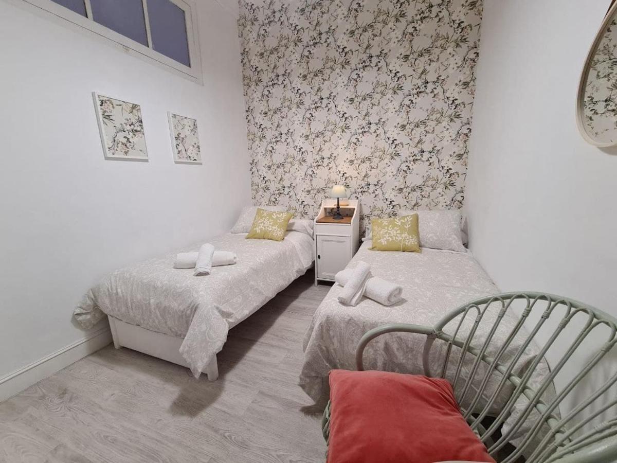 122A - Emblematica Vivienda En Playa San Lorenzo Gijon Ngoại thất bức ảnh